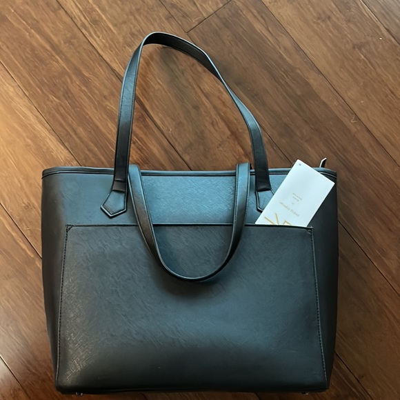 Freshly Picked Milano Tote NWT - Picture 2 of 4